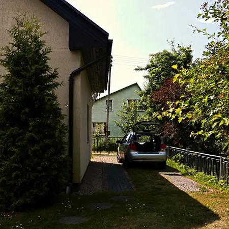 Nyaraló Bush House *