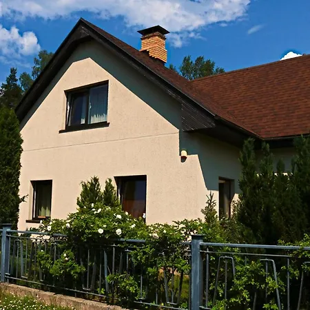 Nyaraló Bush House *
